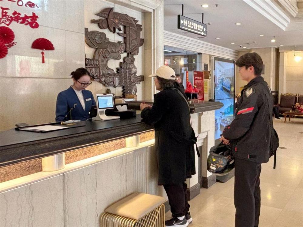 奋进合法时 | 产发实业团体：实干攻坚促经营、创实效